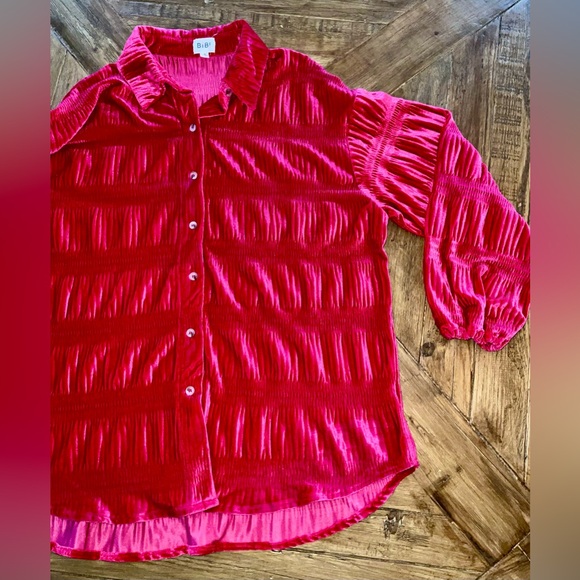 OVERSIZED Bibi Fuscia Velvet button down shirt with tiered shirring - size small - Picture 12 of 12